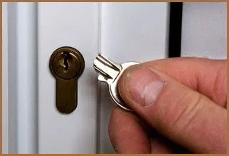 City Locksmith Shop Racine, WI 262-757-4182 - 5-broken-key